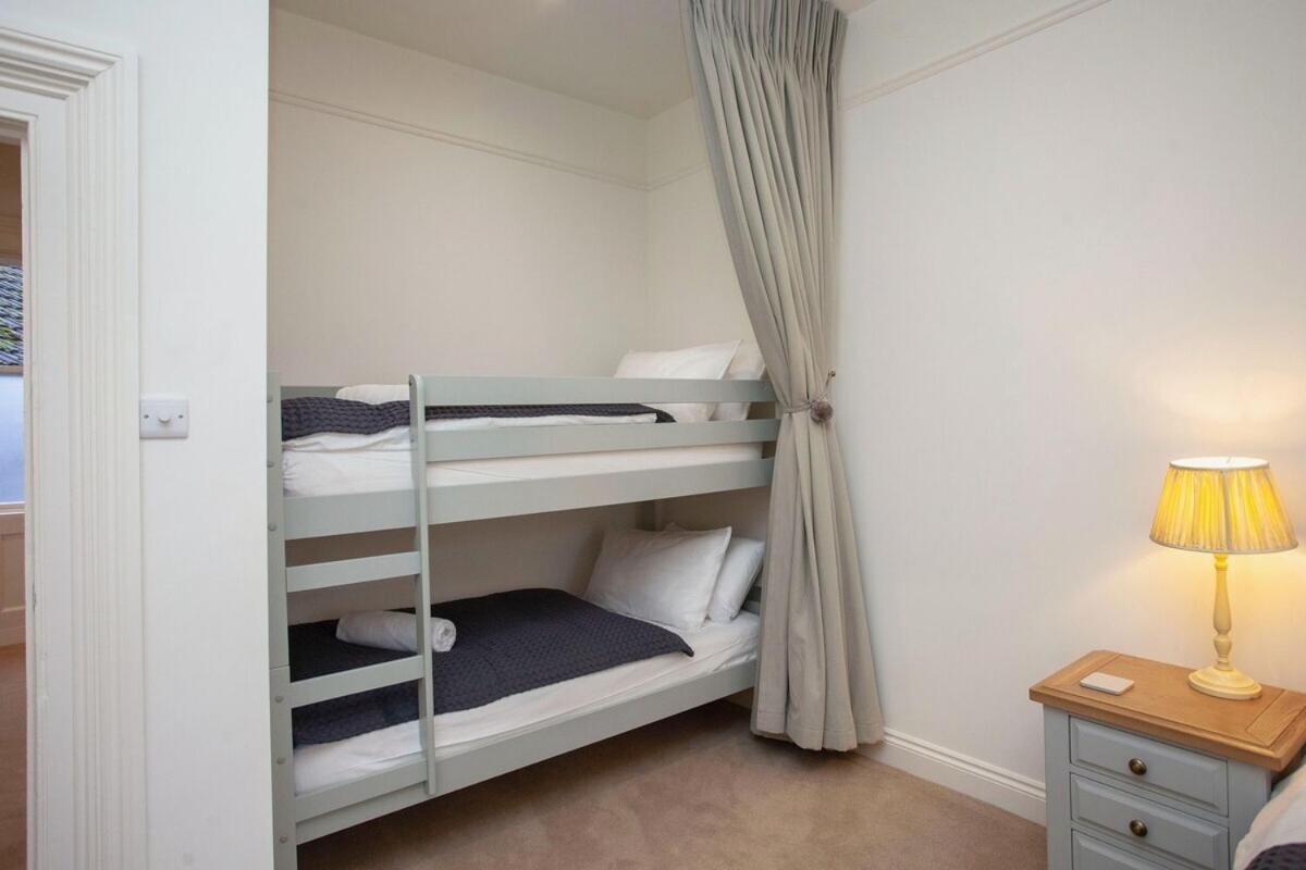 ※ Stunning, Bath Townhouse, City Centre 외부 사진
