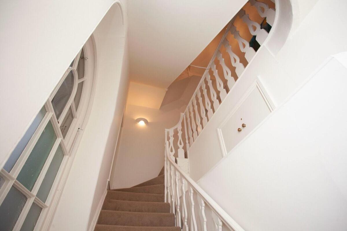 ※ Stunning, Bath Townhouse, City Centre 외부 사진
