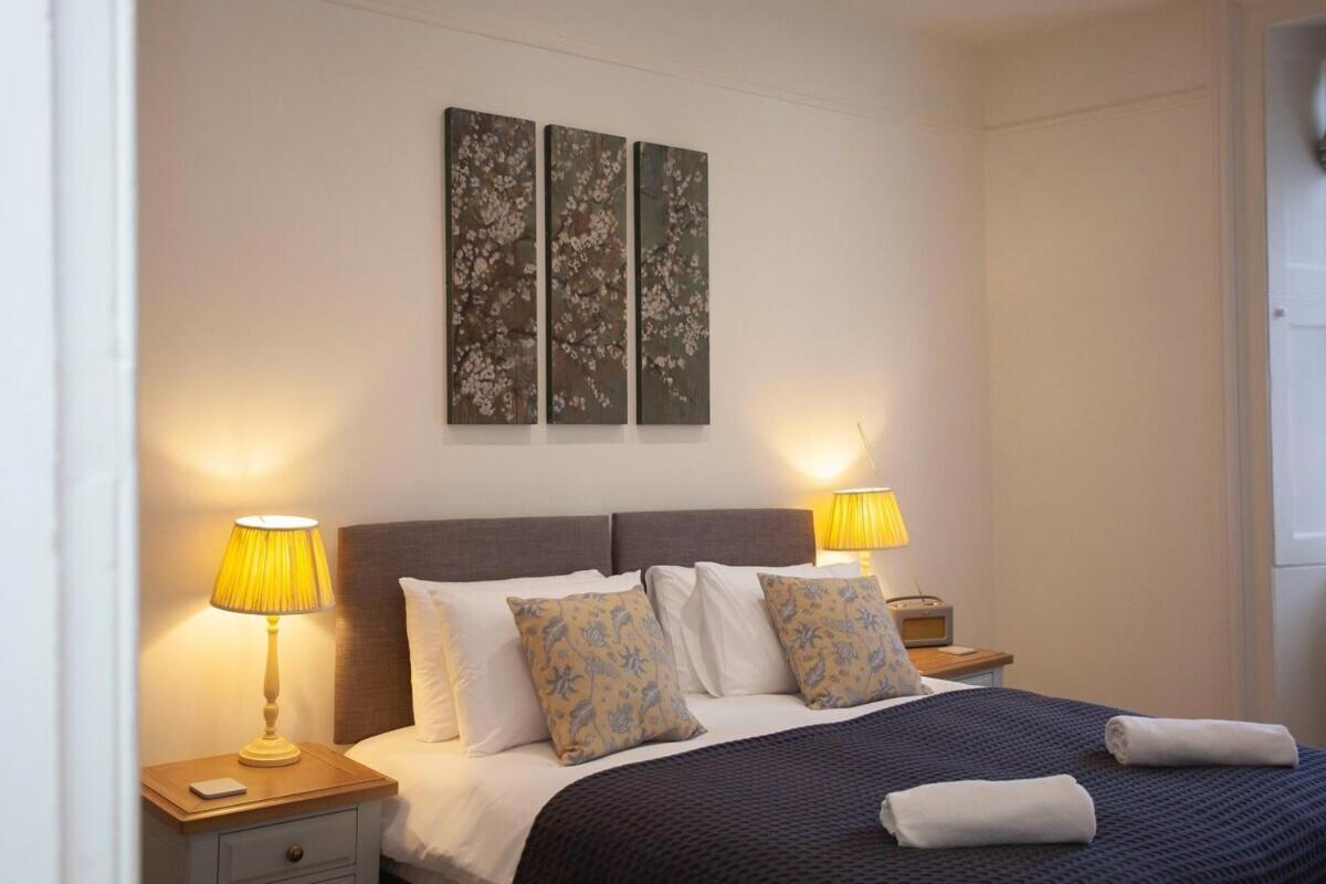 ※ Stunning, Bath Townhouse, City Centre 외부 사진