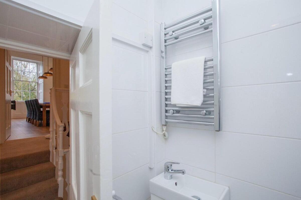 ※ Stunning, Bath Townhouse, City Centre 외부 사진