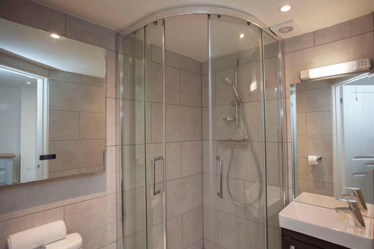 ※ Stunning, Bath Townhouse, City Centre 외부 사진